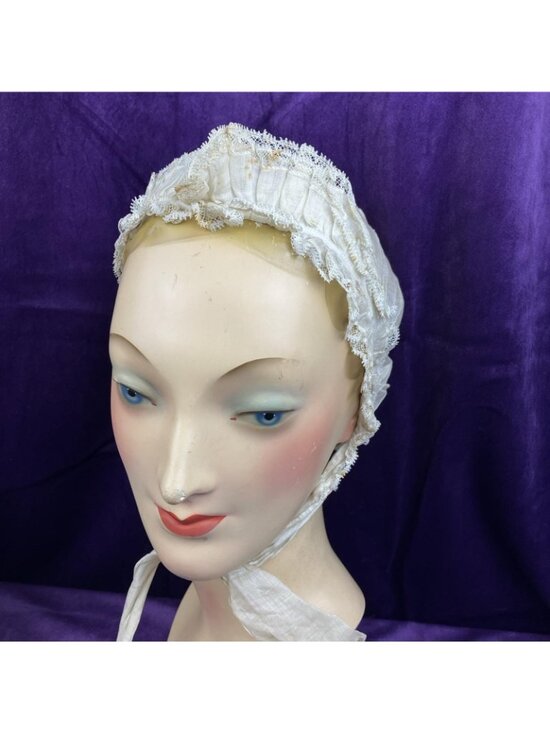 Antique Mid Victorian 1860s - 1870s Victorian Home Bonnet Cap Spoon Peak Top main image 4